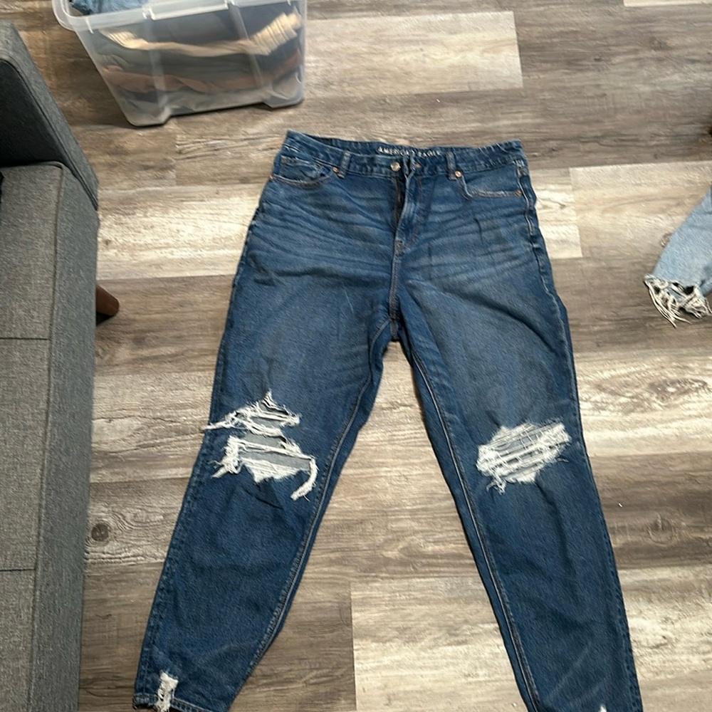 American eagle boyfriend jeans